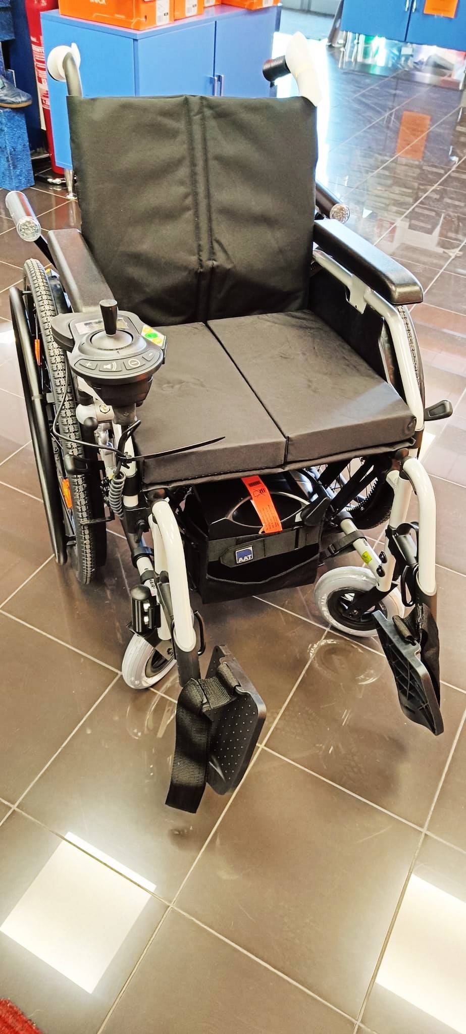 OTR Ortopedia - sezione mobility - wheelchairs - disability - carrozzina superleggera - Sassari